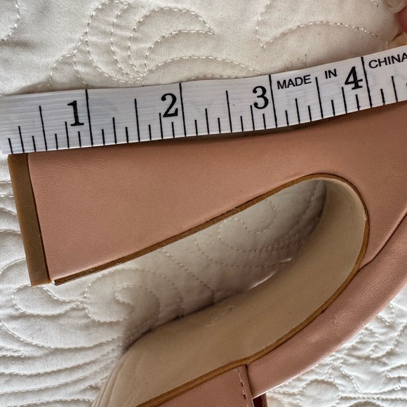 Cute heels, never worn beige pink colour - Picture 6 of 6